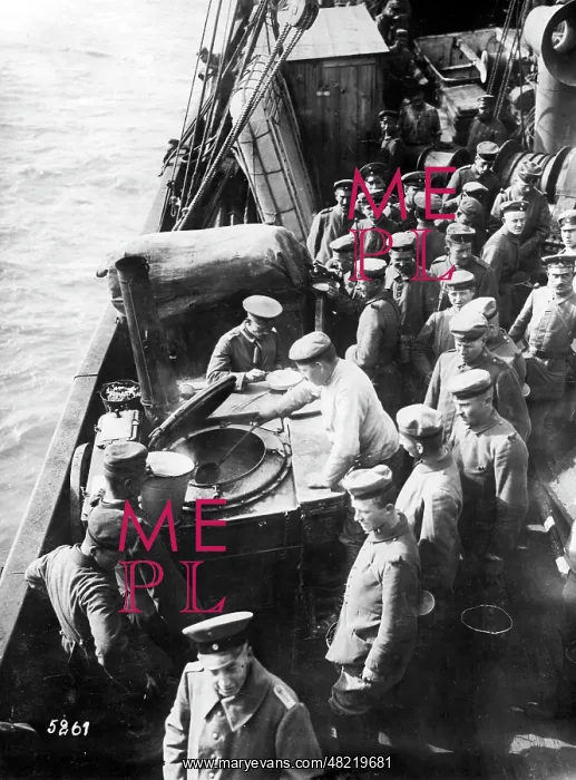 : German troops on the baltic sea, 1917 : German troops on the baltic sea, 1917