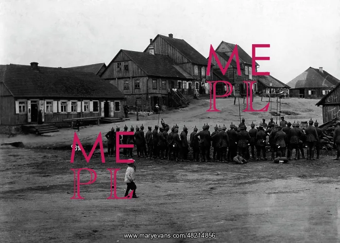 : German troops muster in Skaudvile, 1915 : German troops muster in Skaudvile, 1915