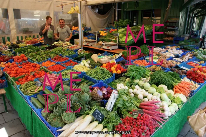  : German vegetable market stall