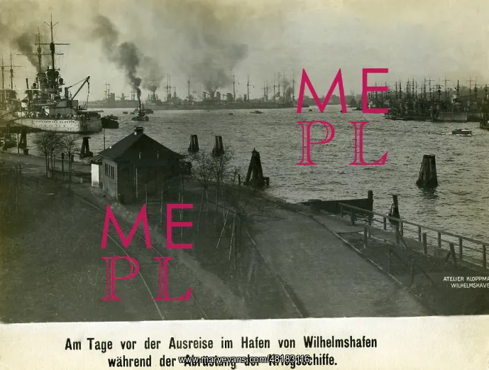 : German warships before the handing over to Britain, 1918 : German warships before the handing over to Britain, 1918