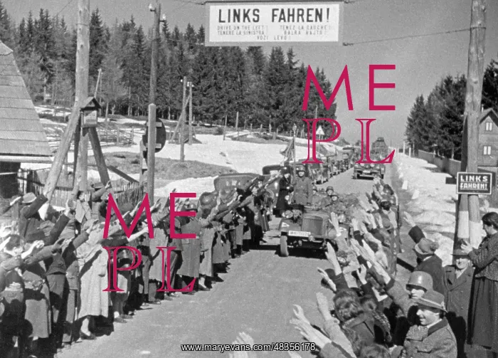 : German Wehrmacht at the Austrian border, 1938 : German Wehrmacht at the Austrian border, 1938