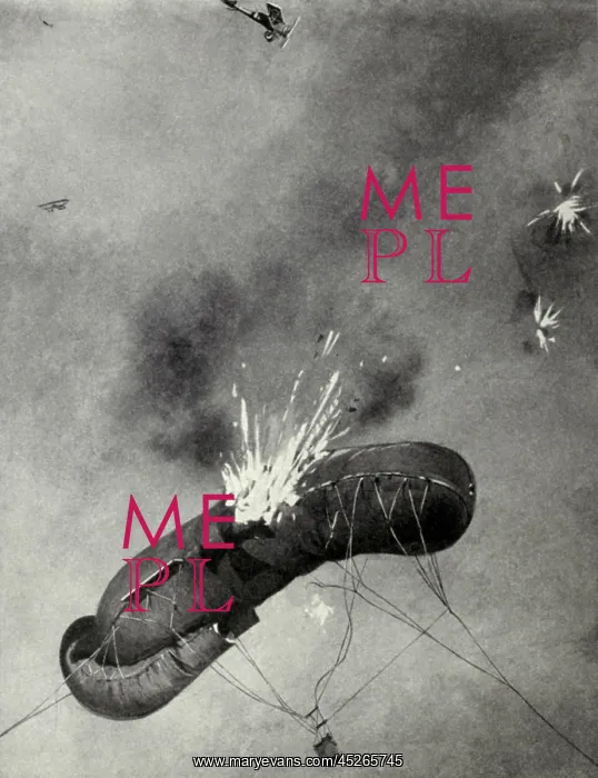 : German WW1 observation balloons attacked by British : German WW1 observation balloons attacked by British