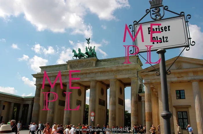 : Germany. Berlin. Brandenburg Gate crowned by the Quadriga of : Germany. Berlin. Brandenburg Gate crowned by the Quadriga of