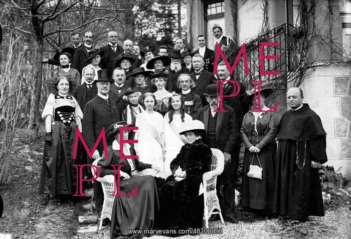 : Germnan internees in Bern, 1917 : Germnan internees in Bern, 1917