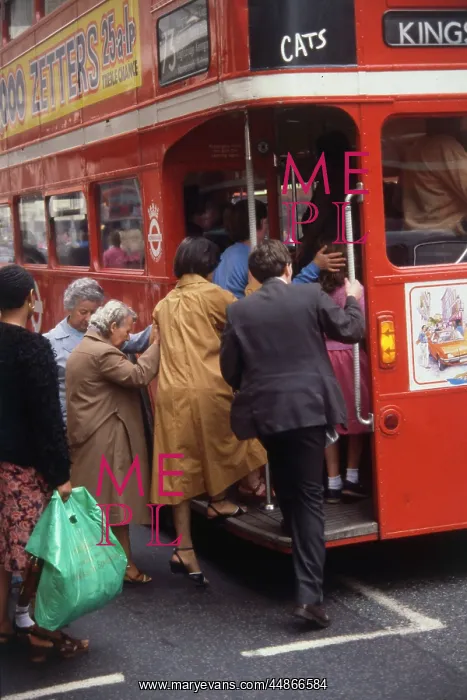 : GETTING ON A BUS 1981 : GETTING ON A BUS 1981