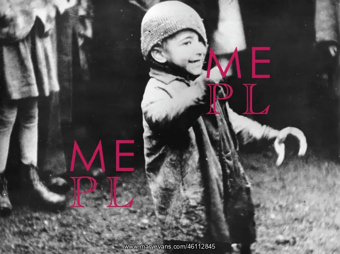 : The Ghetto of Warsaw before the uprising : The Ghetto of Warsaw before the uprising