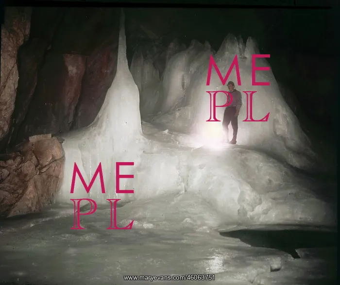 : The giant ice caves of the Dachstein : The giant ice caves of the Dachstein