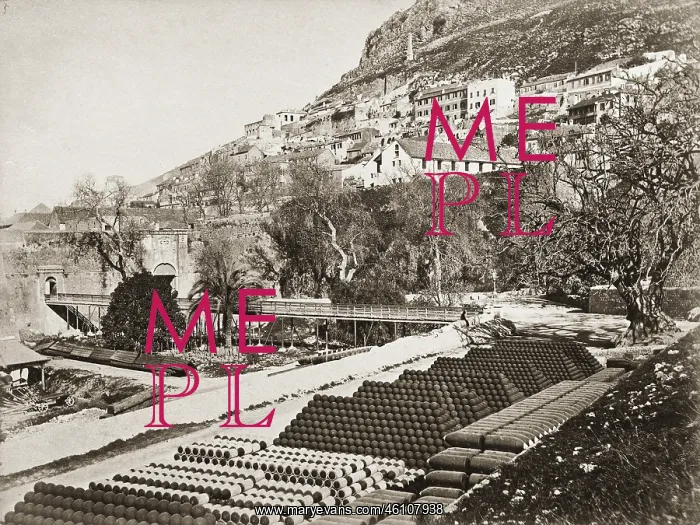 : Gibraltar. The fort of Gibraltar. Photograph. About 1885 : Gibraltar. The fort of Gibraltar. Photograph. About 1885