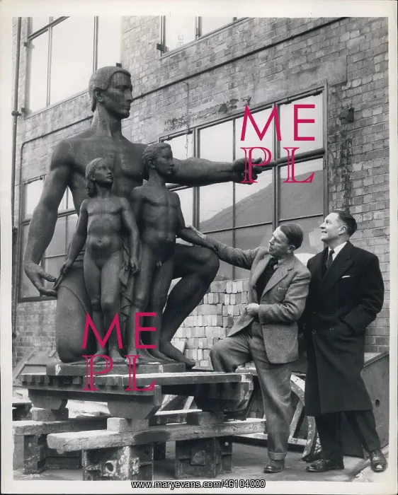 : Gilbert Ledward, sculptor, and Guy Morgan, architect : Gilbert Ledward, sculptor, and Guy Morgan, architect
