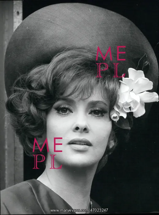 : Gina Lollobrigida, as smart as beautiful as : Gina Lollobrigida, as smart as beautiful as