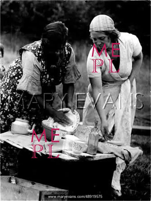 : GIPSY CHORES 1930S : GIPSY CHORES 1930S