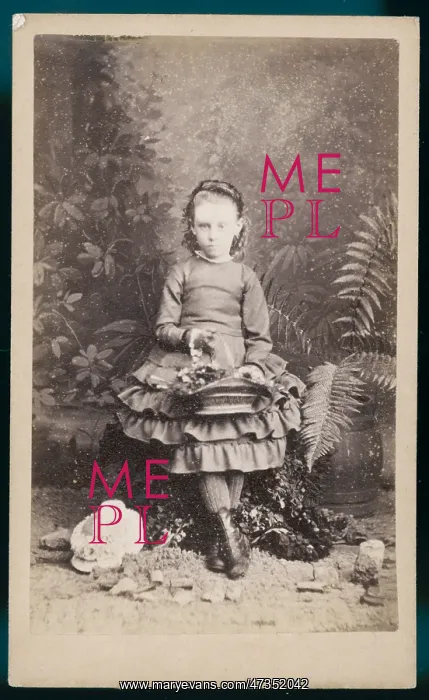 : GIRL & BASKET C.1880 : GIRL & BASKET C.1880