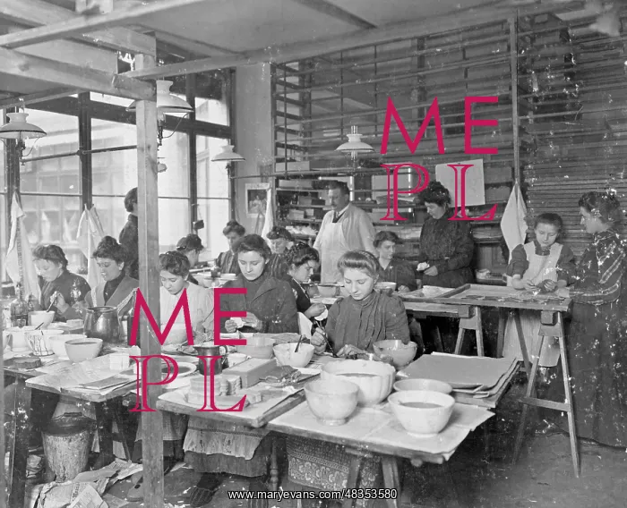 : Girl making artificial roses, 1907 : Girl making artificial roses, 1907