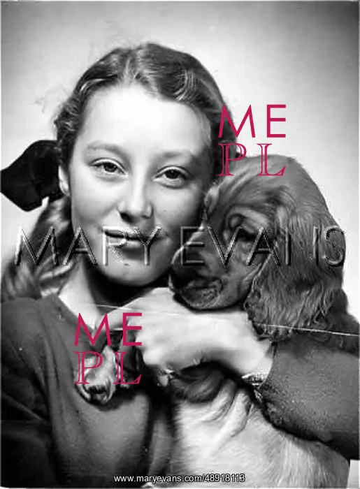  : GIRL WITH SPANIEL