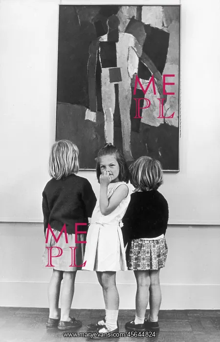 : GIRLS & ABSTRACT ART : GIRLS & ABSTRACT ART