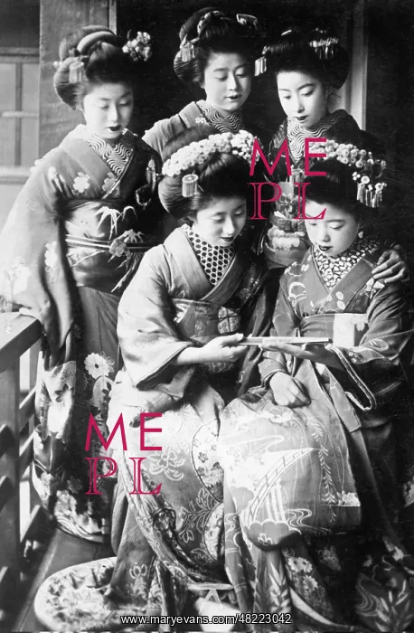 : Girls in Japan, 1933 : Girls in Japan, 1933
