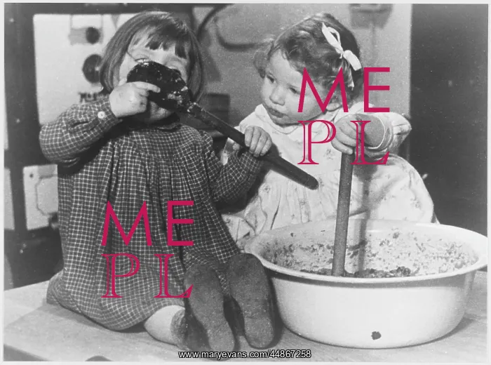 : TWO GIRLS LICK BOWL : TWO GIRLS LICK BOWL