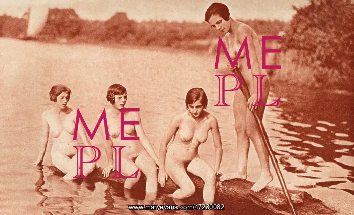  : FOUR GIRLS ON A LOG