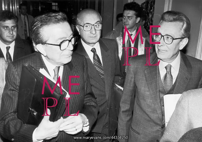 : Giulio Andreotti : Giulio Andreotti