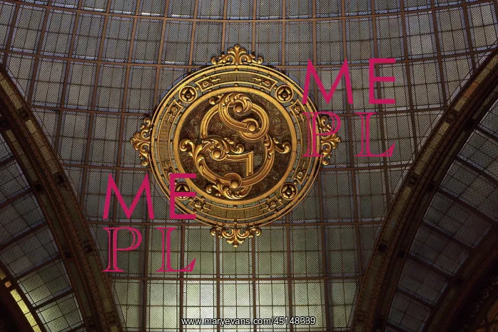 : Glazed medallion, Hall, Societe Generale, Paris, France : Glazed medallion, Hall, Societe Generale, Paris, France