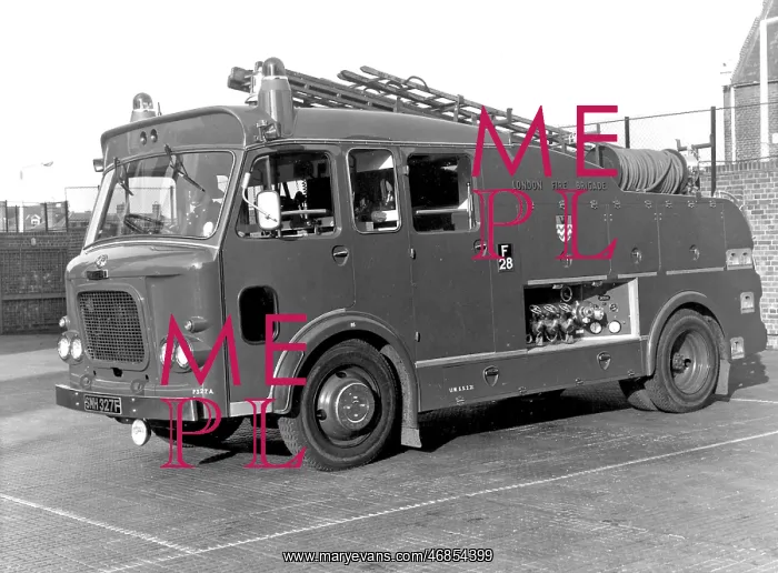 : GLC-LFB - Dual purpose pump fire engine : GLC-LFB - Dual purpose pump fire engine