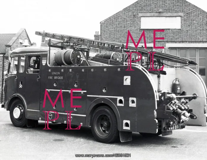 : GLC-LFB - Dual purpose pump fire engine : GLC-LFB - Dual purpose pump fire engine