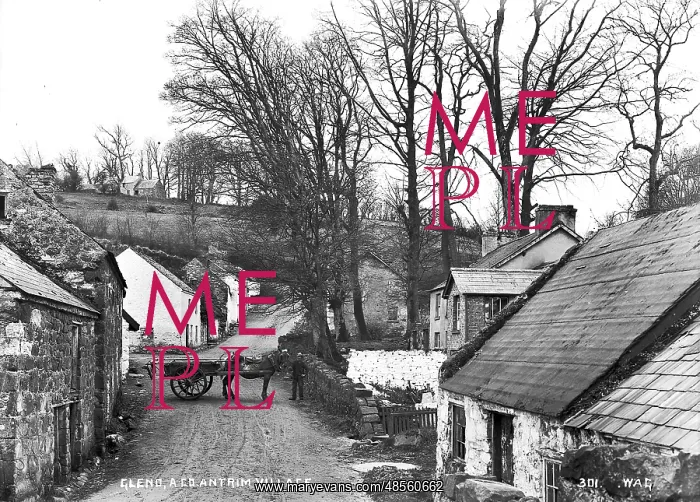 : Gleno, a Co Antrim Village : Gleno, a Co Antrim Village