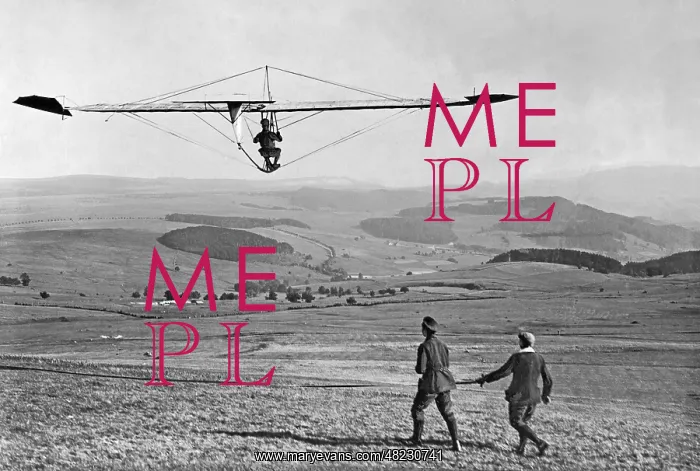 : Gliding competition in the Rhoen Mountains, 1922 : Gliding competition in the Rhoen Mountains, 1922