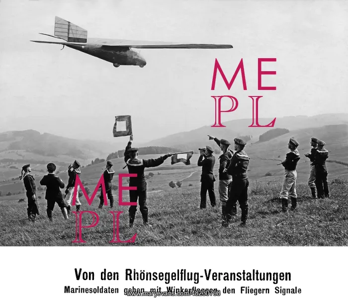: Gliding event in the Rhoen Mountains, 1925 : Gliding event in the Rhoen Mountains, 1925