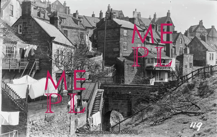 : A Glimpse of Historic Town Life : A Glimpse of Historic Town Life