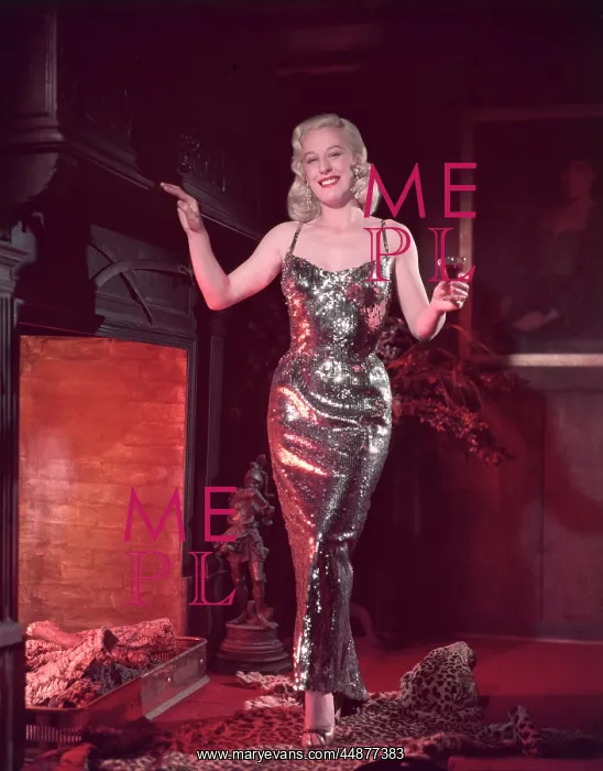 : GLITZY DRESS 1950S : GLITZY DRESS 1950S