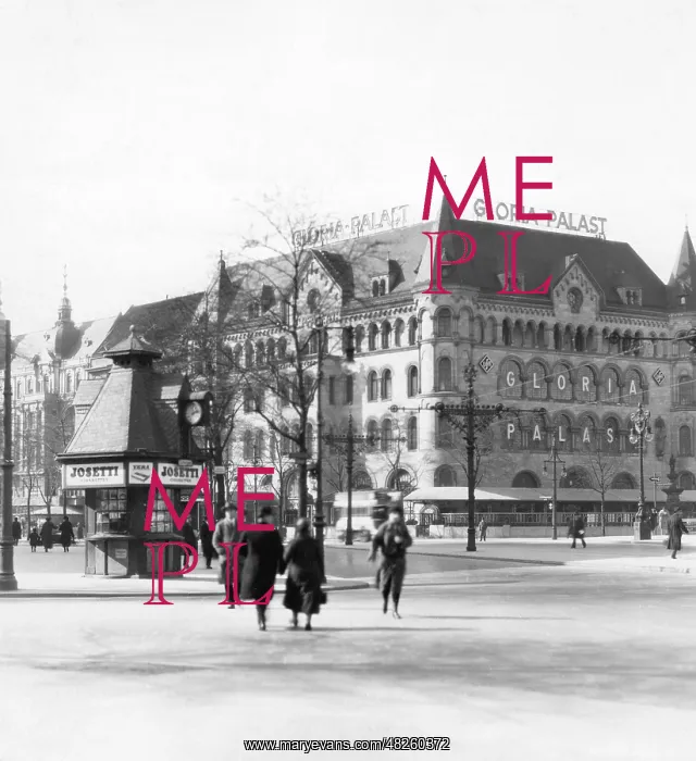 : Gloria Palace in Berlin, 1927 : Gloria Palace in Berlin, 1927