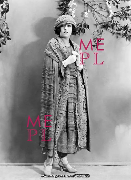 : Gloria Swanson : Gloria Swanson