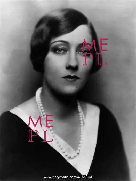 : Gloria Swanson : Gloria Swanson