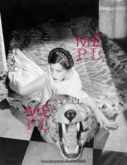: Gloria Swanson : Gloria Swanson