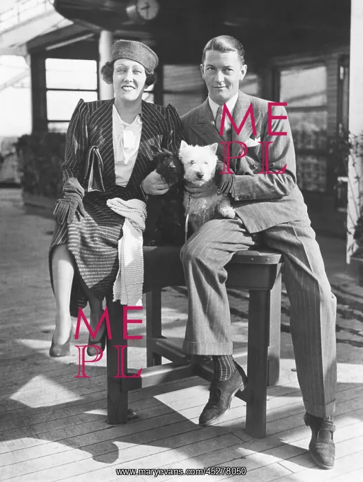 : Gloria Swanson with her husband, Michael farmer : Gloria Swanson with her husband, Michael farmer