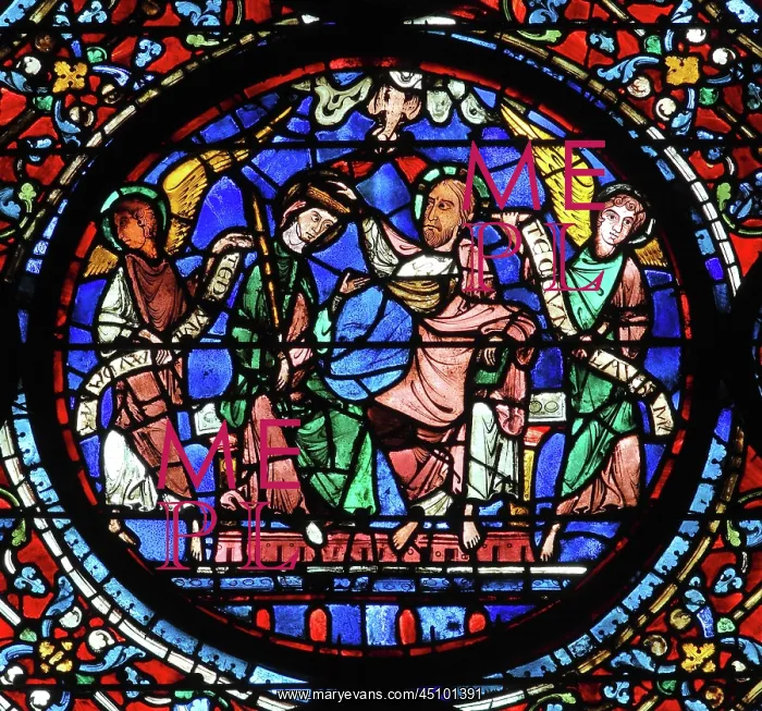  : Glorification of the Virgin stained glass window
