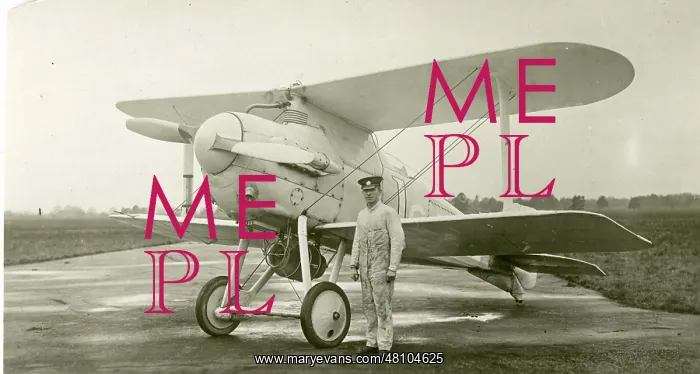 : Gloster Mars I, G-EAXZ : Gloster Mars I, G-EAXZ