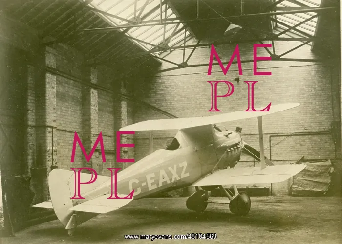 : Gloster Mars I, G-EAXZ, at Sunningend as prepared for an : Gloster Mars I, G-EAXZ, at Sunningend as prepared for an