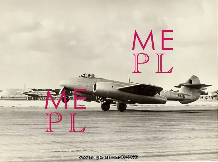 : Gloster Meteor F4 RA491 : Gloster Meteor F4 RA491