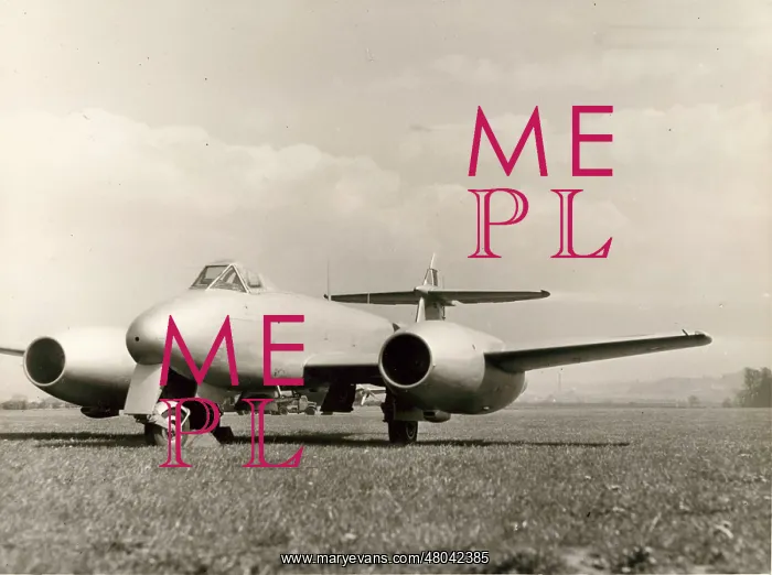 : Gloster Meteor F4 RA491 : Gloster Meteor F4 RA491