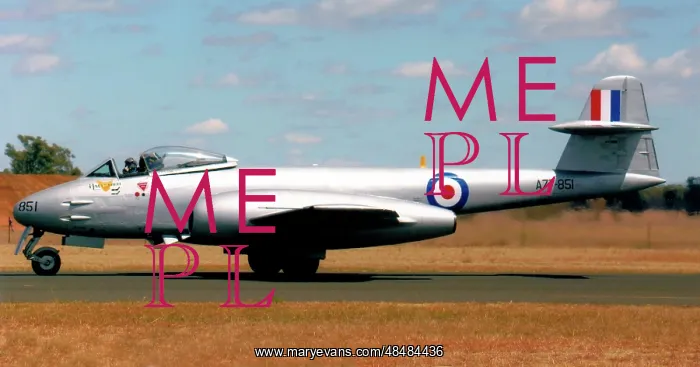 : Gloster Meteor F.8 VH-MBX : Gloster Meteor F.8 VH-MBX