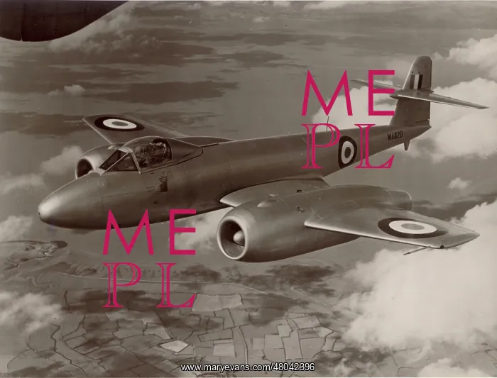 : Gloster Meteor F8 WA820 : Gloster Meteor F8 WA820