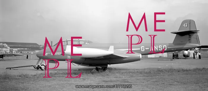: Gloster Meteor Mk.8 - Mk.7 combination G-ANSO : Gloster Meteor Mk.8 - Mk.7 combination G-ANSO