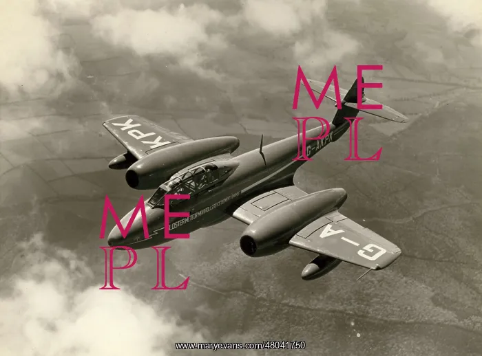 : Gloster Meteor T7 demonstrator, G-AKPK : Gloster Meteor T7 demonstrator, G-AKPK
