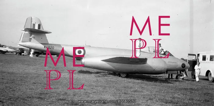 : Gloster Sapphire Meteor WA820 : Gloster Sapphire Meteor WA820