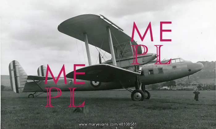 : Gloster TC33, J9832 : Gloster TC33, J9832