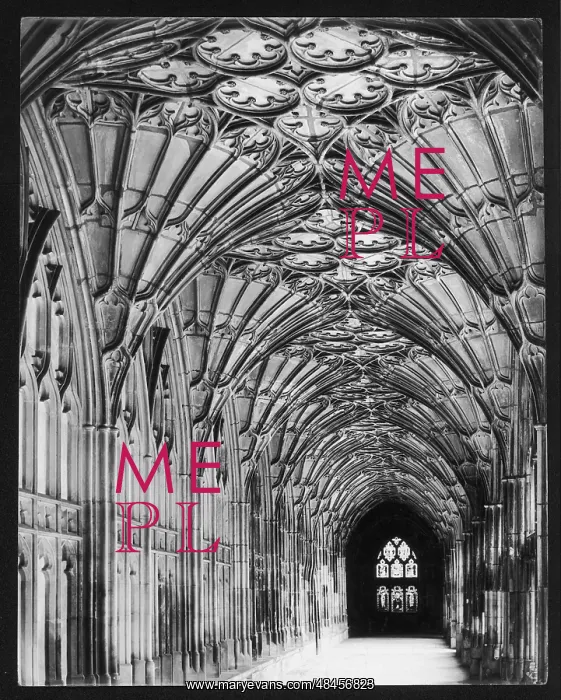 : GLOUCESTER CATHEDRAL : GLOUCESTER CATHEDRAL