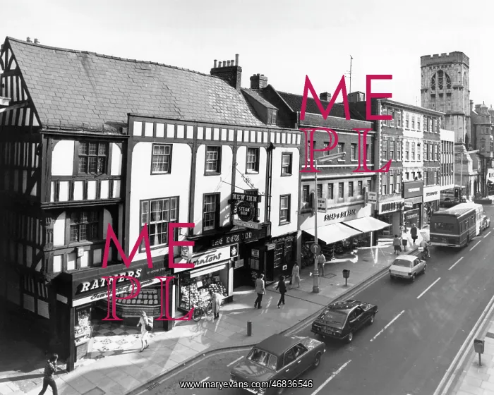 : GLOUCESTER STREET, 1960S : GLOUCESTER STREET, 1960S