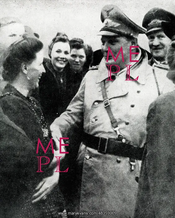  : Goering visits a bombed area in Germany, WW2